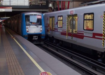 Cierran siete estaciones de línea 2 del Metro por problemas viales