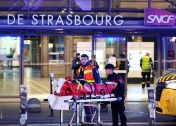 Choque de trenes dejó 50 heridos Al menos 50 personas resultaron heridas por el choque de dos trenes en Francia