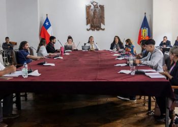 Más de 100 personas rescatadas por falla en rueda de la fortuna de Viña del Mar