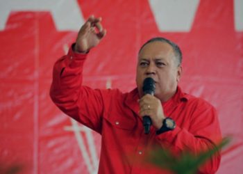 Abogado de Boric recibirá 13 millones de pesos por defenderlo ante fallida compra de casa de Allende