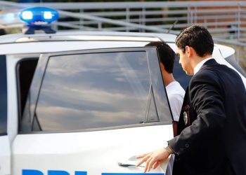 Abogado de Boric recibirá 13 millones de pesos por defenderlo ante fallida compra de casa de Allende