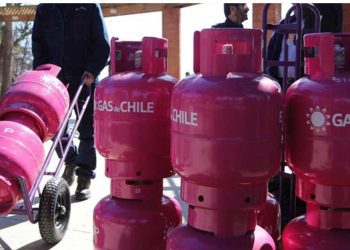 Diputados citarán a ministros a la Cámara tras cuestionamiento de Controlaría a “Gas a precio justo”