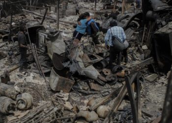 Damnificados del megaincendio anuncian huelga de hambre por falta de soluciones