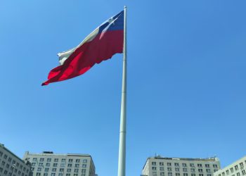 Economía anota potente crecimiento en diciembre y se habría superado proyección del Gobierno para 2024