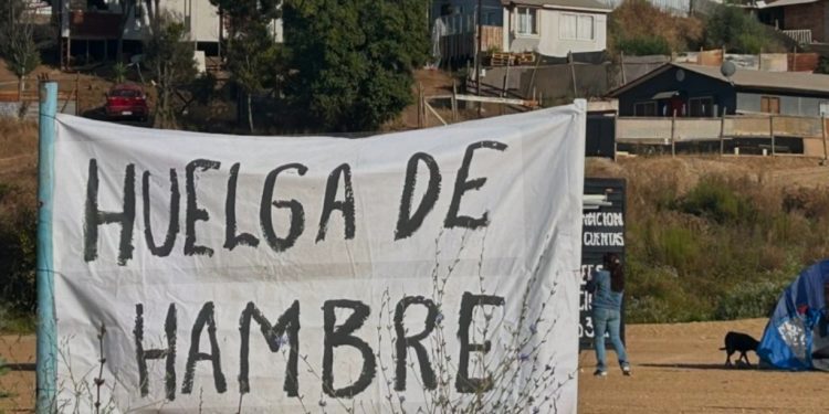 Damnificados de megaincendio iniciaron huelga de hambre