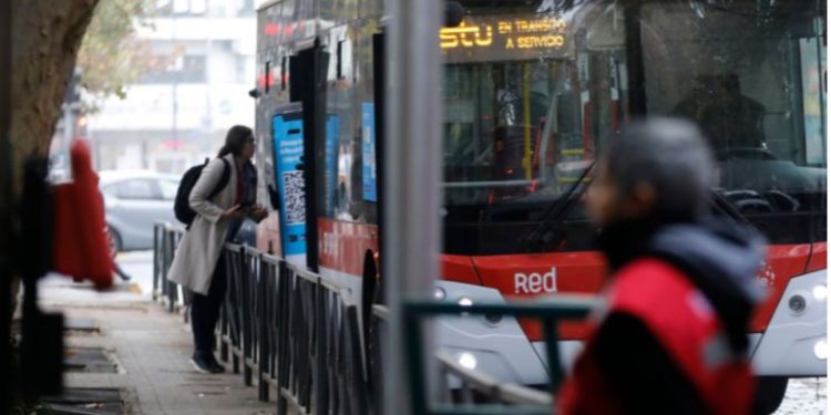Anuncian alza de $20 en tarifa del sistema de transporte público