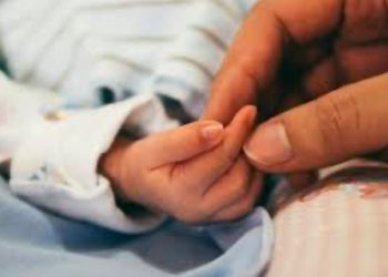 Lactante de un año y tres meses fallece en Talca tras caer accidentalmente dentro de balde con agua