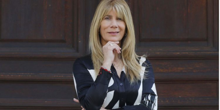 Turista argentina de 14 años muere ahogada en playa de Concón