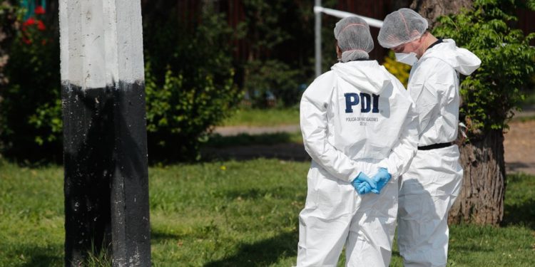 Impacto por homicidio de menor de 14 años en Los Ángeles tras recibir un disparo en el abdomen