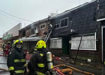 Confirman más 300 afectados tras gigantesco incendio en Ancud