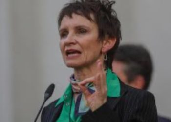 Carolina Tohá renuncia a Ministerio del Interior para iniciar carrera presidencial