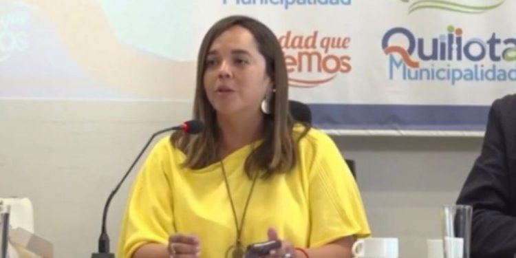 Concejala de Quillota exige explicaciones y sanciones por falta de locomoción colectiva este “súper lunes”