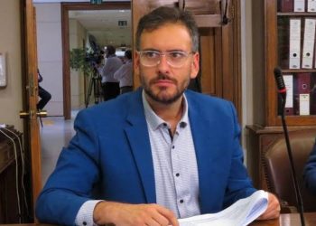 Diputado De Rementería acusa «sesgo» en diligencia a Carol Cariola