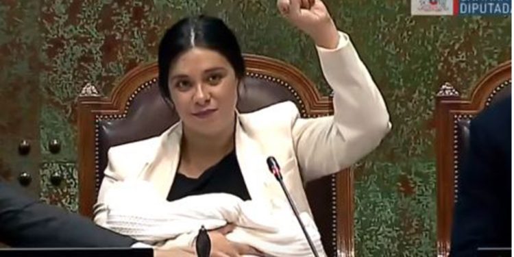 Pescadores artesanales levantaron barricadas y cortaron el tránsito en Valparaíso