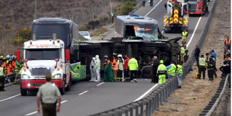 Comienza investigación para esclarecer tragedia que dejó seis personas muertas en Ruta 5 norte