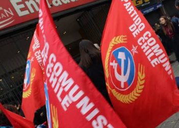 Marcha de jubilados y barras bravas en Argentina deja al menos 20 heridos y más de 100 detenidos