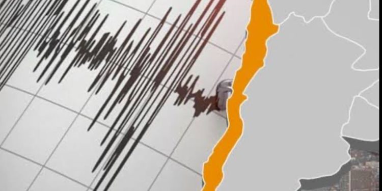 Dos hombres son asesinados a balazos en el centro de Santiago