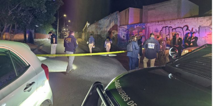 Menor de 17 años es asesinado mientras conducía una moto en Melipilla