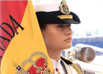 Un liceo destruido y decenas de viviendas quemadas deja saldo de gigantescos incendios en el sur