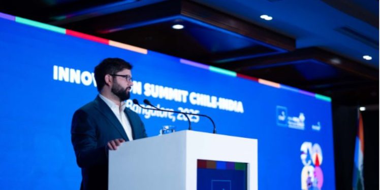 Presidente Boric insiste que legado de la familia Allende «sigue y seguirá vivo»