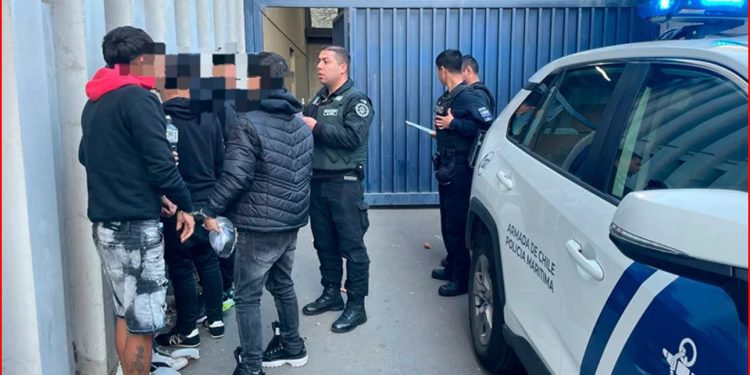 Roban más de $15 millones desde casa de alcalde de Ñuñoa Sebastián Sichel