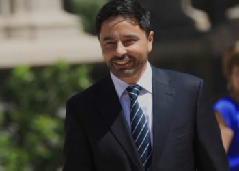 Roban más de $15 millones desde casa de alcalde de Ñuñoa Sebastián Sichel