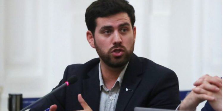 Fiscalía concluye que dineros de ProCultura fueron a parar al financiamiento irregular de la campaña de Presidente Boric