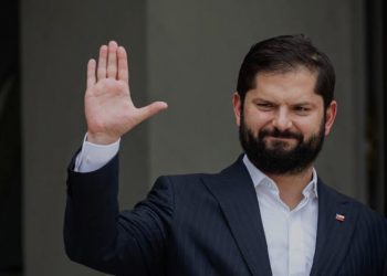 Fiscalía concluye que dineros de ProCultura fueron a parar al financiamiento irregular de la campaña de Presidente Boric