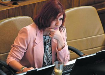 Claudio Bravo se transforma en viral tras increpar a conductor ebrio en la Ruta 5