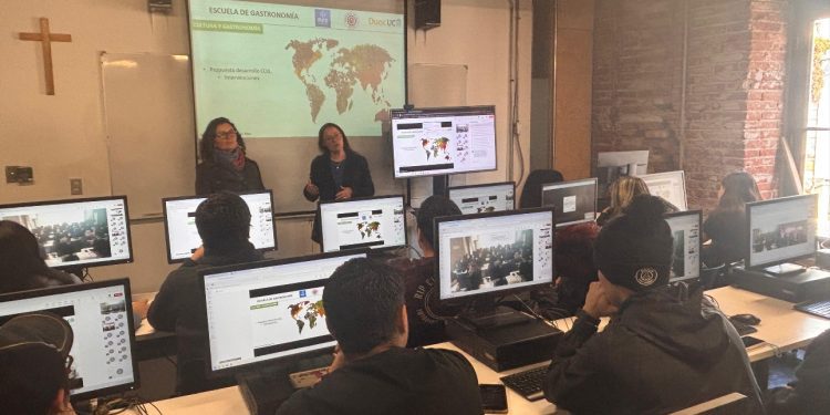 Mayo, un llamado a cuidar a quienes cuidan