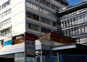 Alerta generó presunta presencia de gases en emergencia nocturna en Hospital Van Buren de Valparaíso