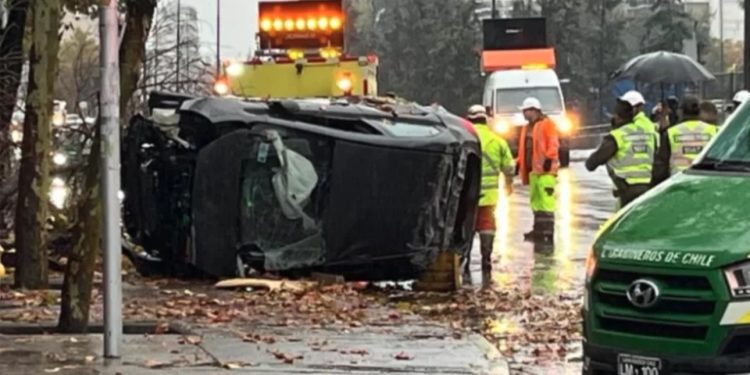 Accidente con un muerto, desvíos y tránsito lento en Santiago
