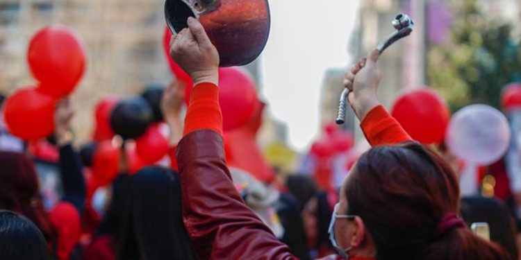 Denuncian que lío judicial impide destinar terrenos para construir viviendas en Placilla