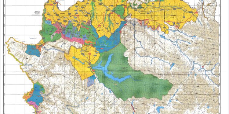 Denuncian que lío judicial impide destinar terrenos para construir viviendas en Placilla