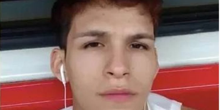 Gareca prueba probable formación de Chile para enfrentar a Argentina por Clasificatorias