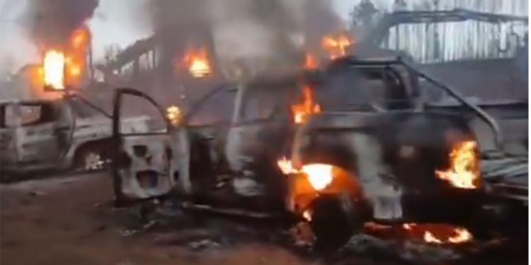 Alianza público-privada concreta 5.000 becas en habilidades digitales e IA en Chile