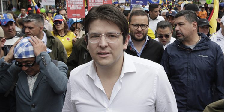 Alexander Aravena quedó fuera del partido ante Bolivia por las Clasificatorias