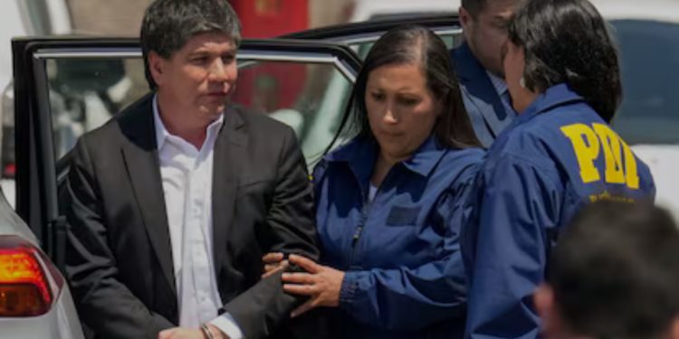 Manuel Monsalve fue trasladado a clínica en Viña por fuerte dolor abdominal