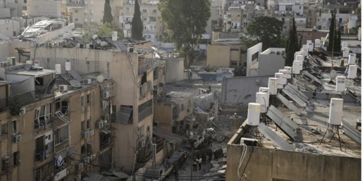 Israel confirma tres muertos y al menos 67 heridos tras los últimos ataques lanzados por Irán