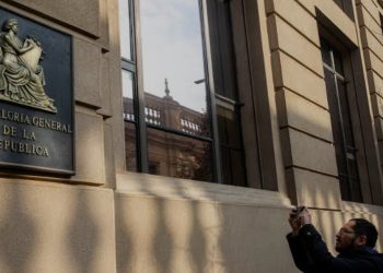 Municipio de Concón entrega alarmas de seguridad para el comercio local