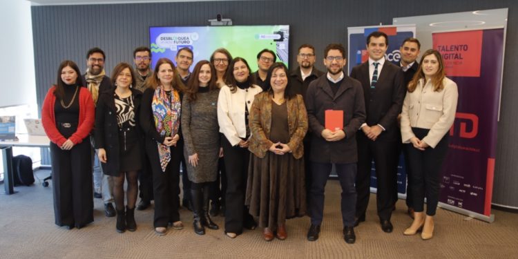 Presidente del Senado Manuel José Ossandón propone avanzar en un nuevo régimen para dieta de expresidentes