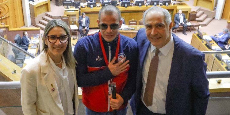 Senado aprueba nacionalidad por gracia a nadador cubana que desertó tras los Panamericanos 2023