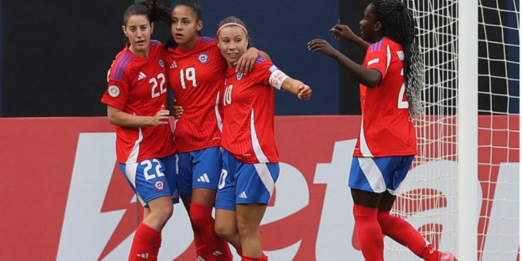 Aduana decomisó 783 kilos de precursores químicos en operativo en el puerto de San Antonio