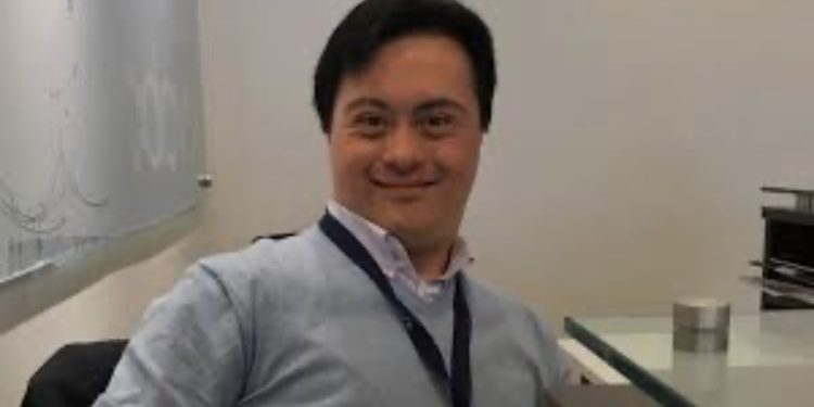 Sebastián Solorza: el actor con síndrome de Down que reúne firmas para ser candidato presidencial