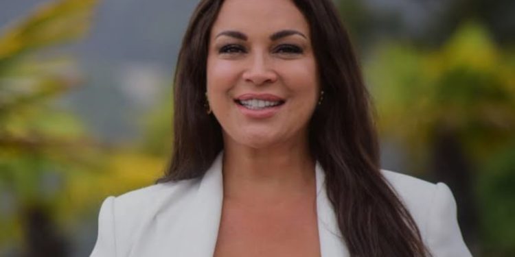 RN anuncia candidatura de Marlen Olivari por Valparaíso y abundan críticas por farandulización de la política