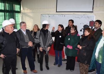 Salud y Dideco refuerzan prevención sanitaria en albergues de Quillota con capacitación sobre enfermedades respiratorias y TBC