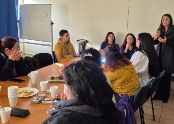 Salud y Dideco refuerzan prevención sanitaria en albergues de Quillota con capacitación sobre enfermedades respiratorias y TBC