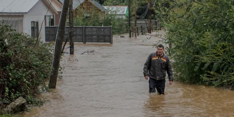 Decretan alerta roja en la Concepción por desborde de río Andalién