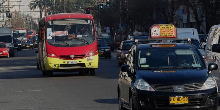 Departamentos Salud y Educación impulsan alianza intersectorial para mejorar la salud mental y nutricional de estudiantes de Quillota