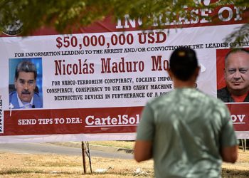 Piden que justicia civil investigue muerte de marino en Molo de abrigo de Valparaíso